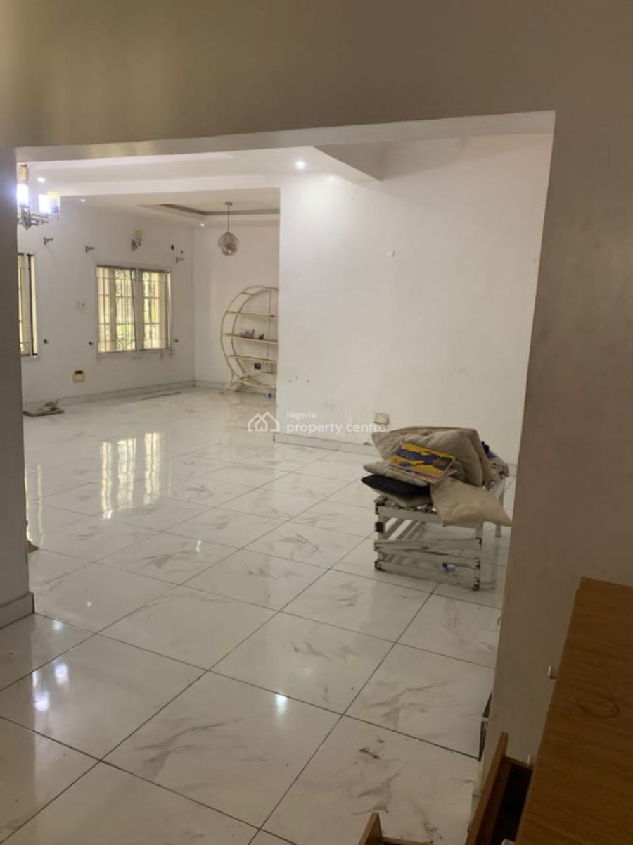 Lovely 4 Bedrooms Semi Detached with a Bq, Chevron, Lekki, Lagos, House for Rent