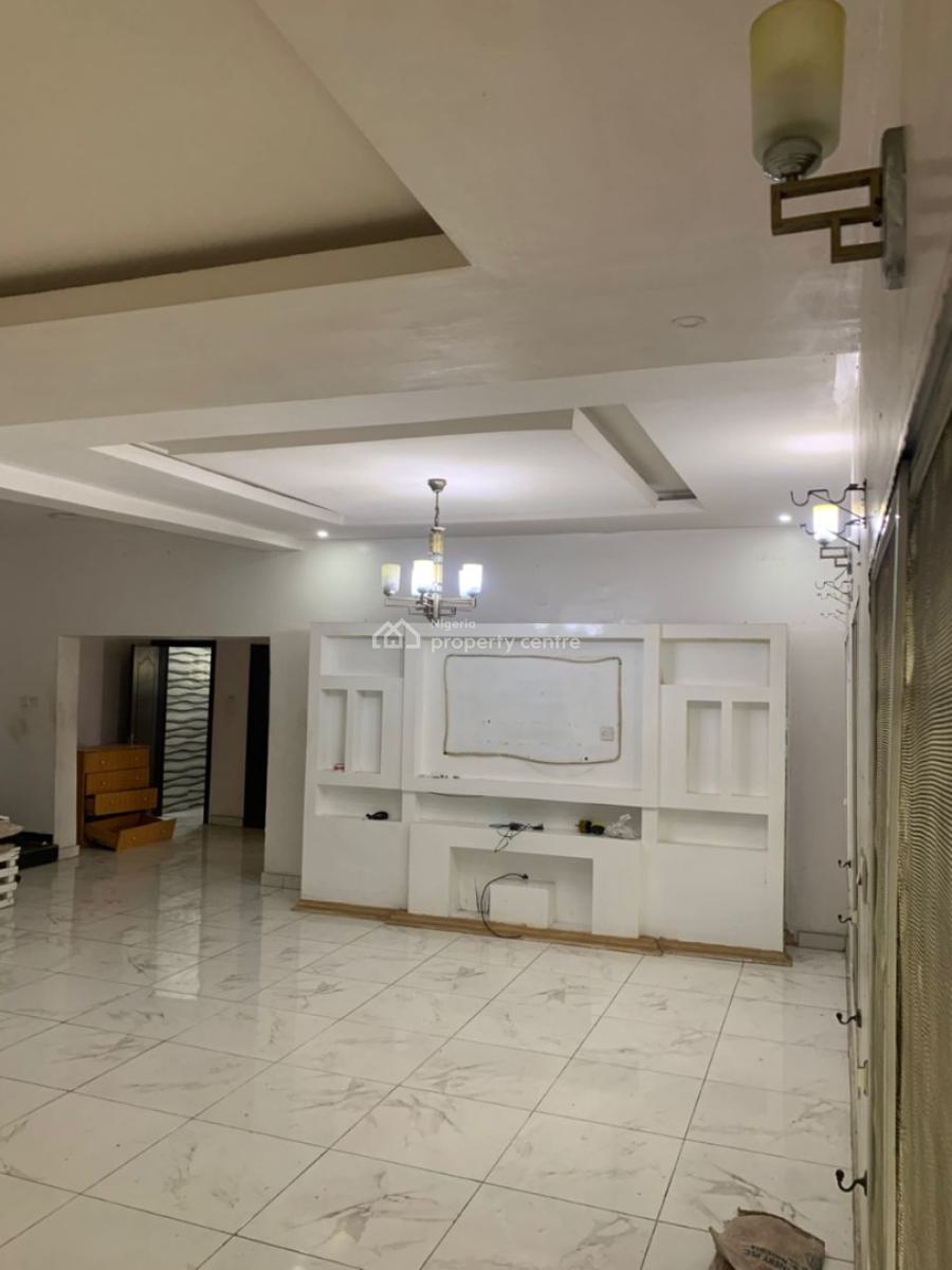Lovely 4 Bedrooms Semi Detached with a Bq, Chevron, Lekki, Lagos, House for Rent