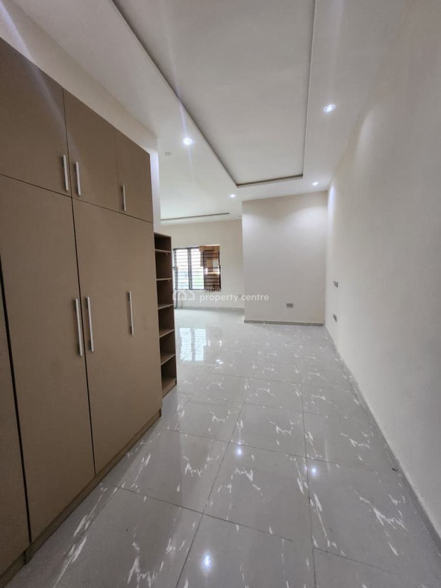 4-bedroom Semi-detached Duplex with Bq, Lekki Phase 1, Lekki Phase 1, Lekki, Lagos, Semi-detached Duplex for Rent