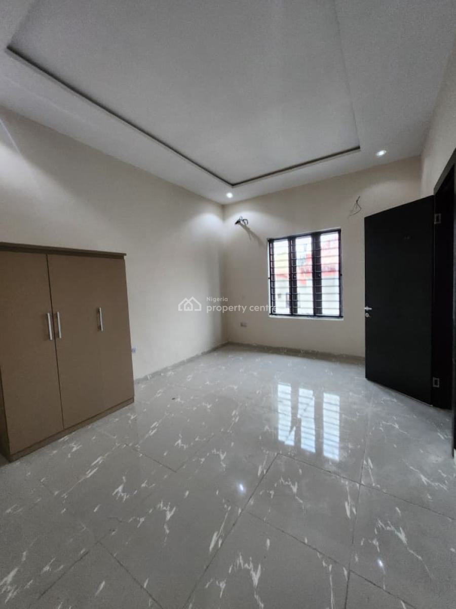 4-bedroom Semi-detached Duplex with Bq, Lekki Phase 1, Lekki Phase 1, Lekki, Lagos, Semi-detached Duplex for Rent