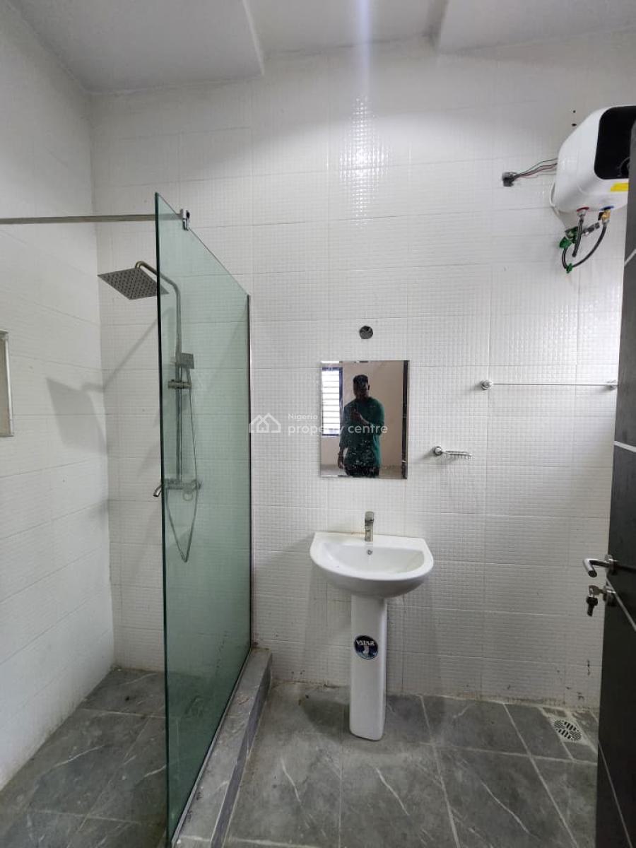 4-bedroom Semi-detached Duplex with Bq, Lekki Phase 1, Lekki Phase 1, Lekki, Lagos, Semi-detached Duplex for Rent