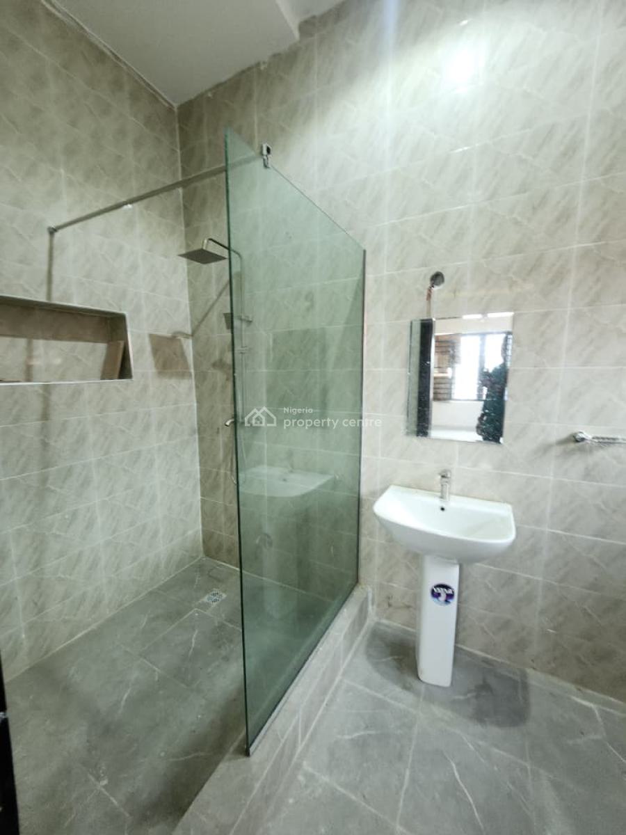 4-bedroom Semi-detached Duplex with Bq, Lekki Phase 1, Lekki Phase 1, Lekki, Lagos, Semi-detached Duplex for Rent