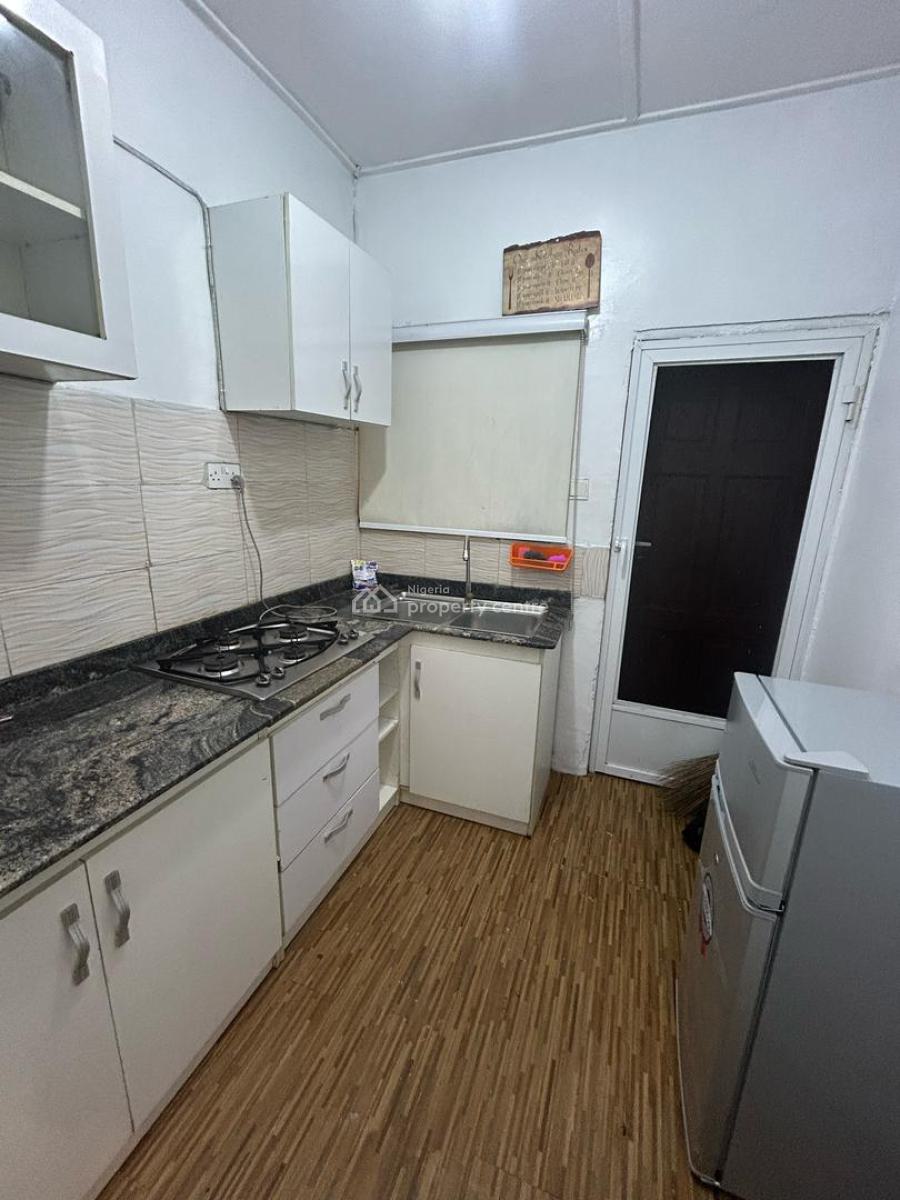 Affordable Getaway 2 Bedroom Apartment, Off Emmanuel Keshi, Gra Phase 2, Magodo, Lagos, Flat / Apartment Short Let