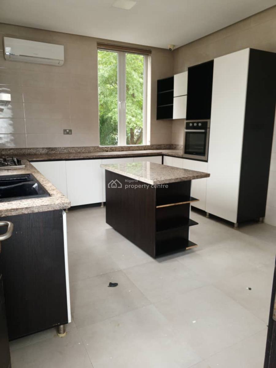 5-bedroom Semi- Detached Duplex with 2 Bq, Banana Island, Ikoyi, Lagos, Semi-detached Duplex for Rent
