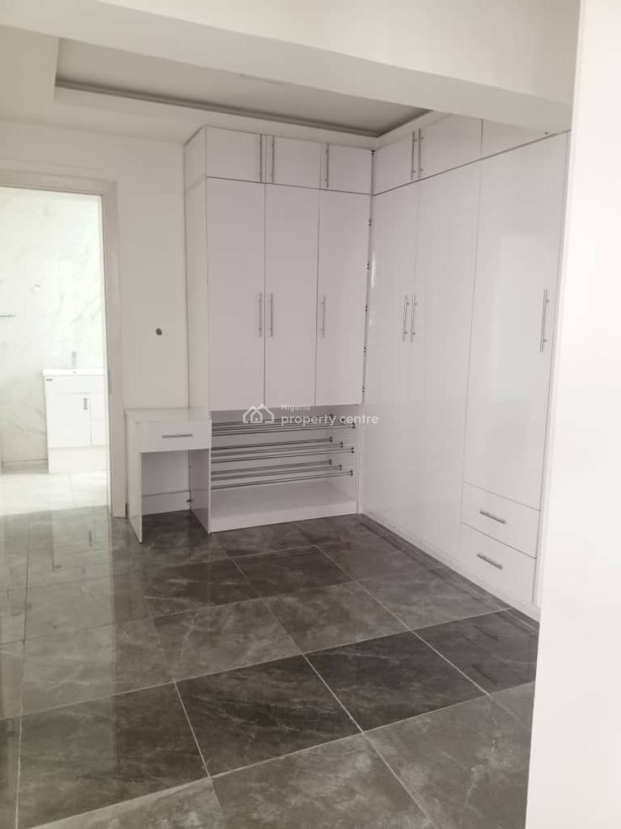5-bedroom Semi- Detached Duplex with 2 Bq, Banana Island, Ikoyi, Lagos, Semi-detached Duplex for Rent