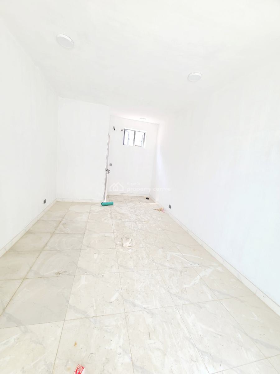 Newly Built Commercial Shop/office Space, Ground Floor, Ikota, Lekki, Lagos, Shop for Rent