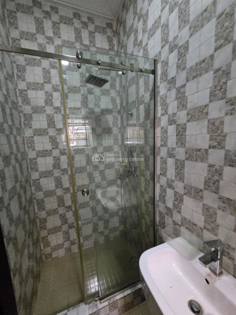 Standard Built 2bedroom Flat with Pop/3toilet at Magodo Gra Phase2, Magodo, Gra Phase 2, Magodo, Lagos, Flat / Apartment for Rent