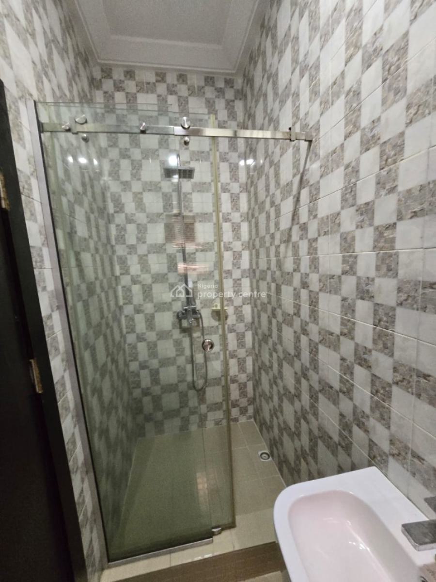 Standard Built 2bedroom Flat with Pop/3toilet at Magodo Gra Phase2, Magodo, Gra Phase 2, Magodo, Lagos, Flat / Apartment for Rent