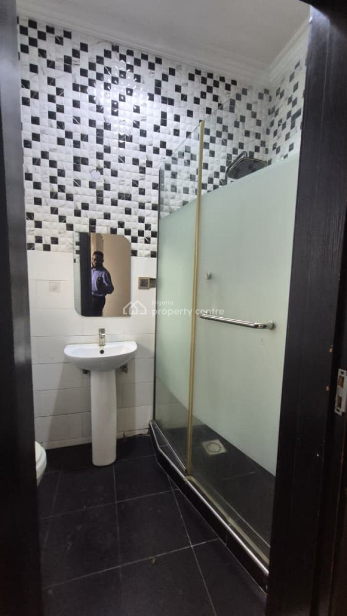 Very Nice and Spacious 3bedroom Flat at Ikeja Gra, Ikeja Gra, Ikeja Gra, Ikeja, Lagos, Flat / Apartment for Rent