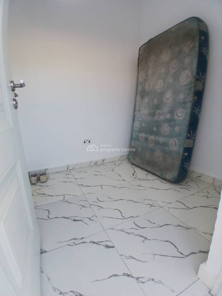 Nice Bq, Ikota Villa Estate, Lekki, Lagos, Flat / Apartment for Rent