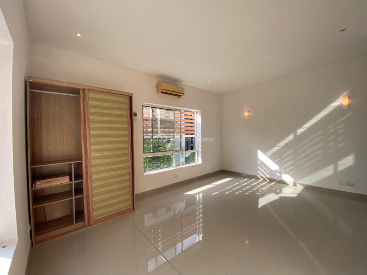 Exquisite Waterfront 3 Bedroom Apartment with Pool and Gym, Banana Island, Ikoyi, Lagos, Flat / Apartment for Sale
