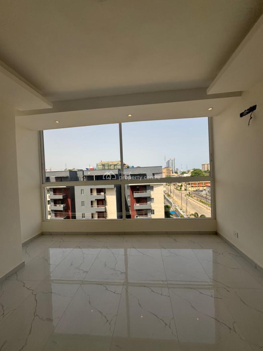 Newly Built 2 Bedroom Apartment with Rooftop Terrace, Victoria Island (vi), Lagos, Flat / Apartment for Sale
