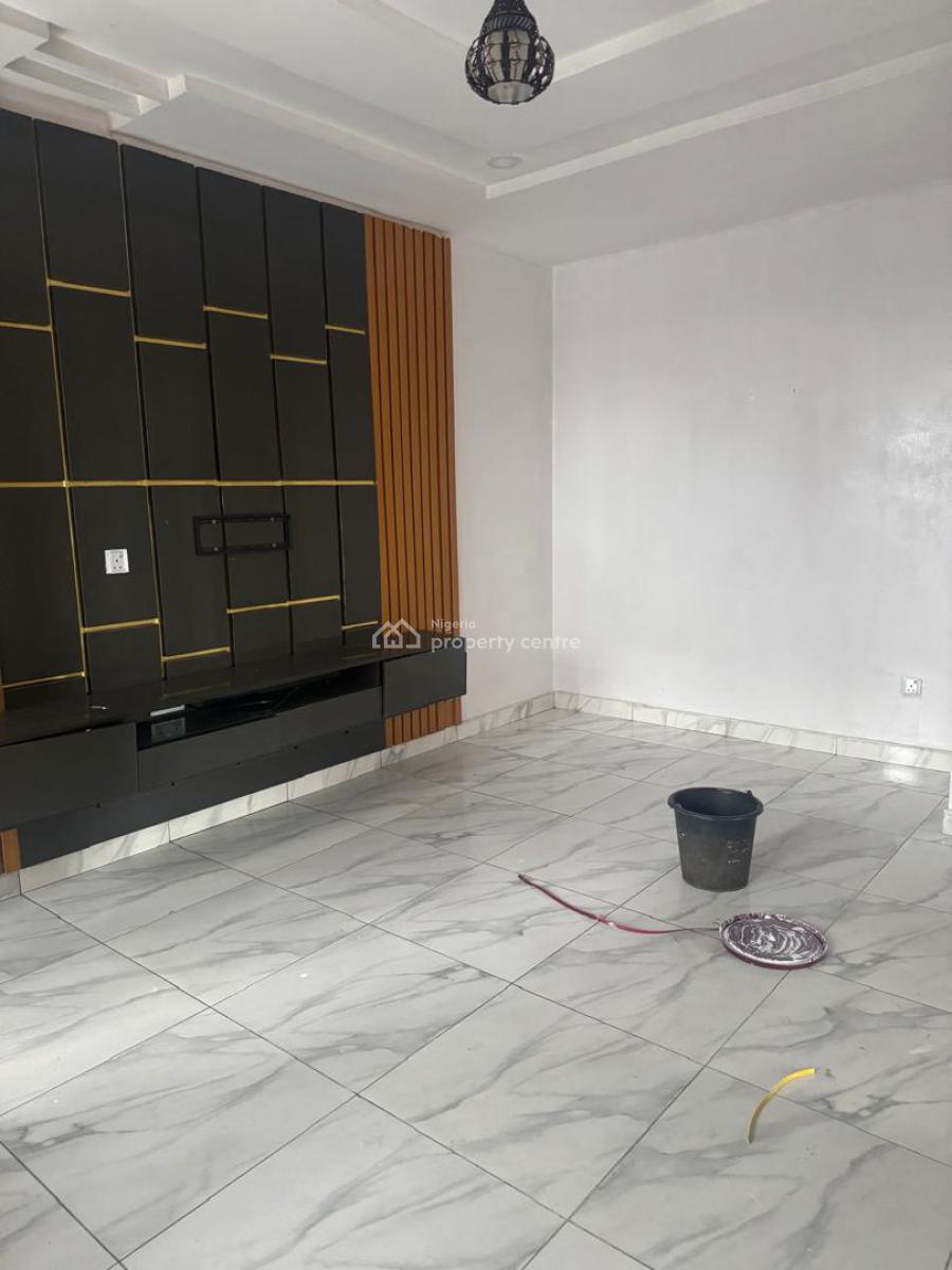2bed Apartment Downstairs, Orchid, Lekki, Lagos, Flat / Apartment for Rent
