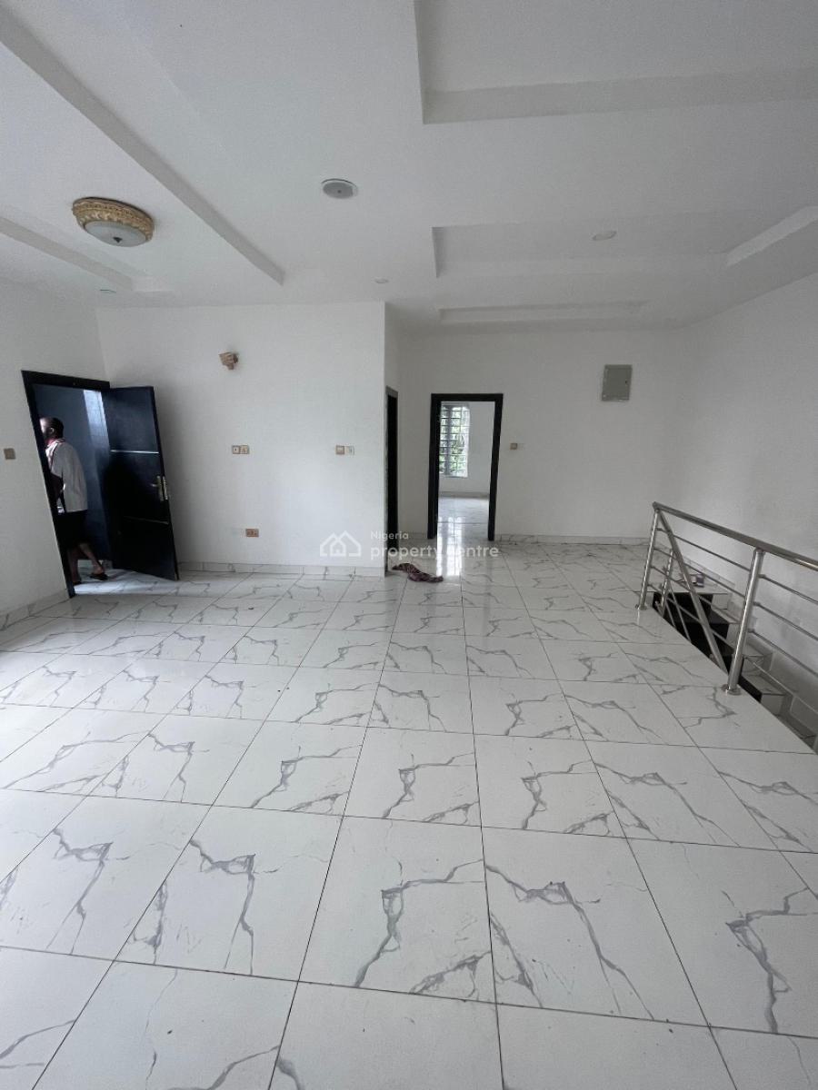 4 Bedrooms Semi Detached Duplex with Bq, Orchid Road, Lekki, Lagos, Semi-detached Duplex for Rent