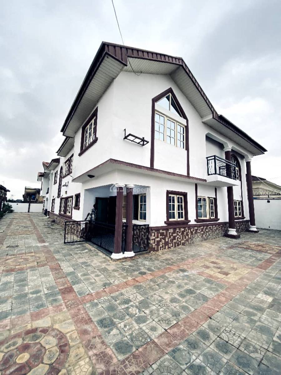 Massive Newly Renovated Twin Duplex 5bed and 3bed One Compound, Aare Oluyole Estate, Ibadan, Oyo, Detached Duplex for Sale