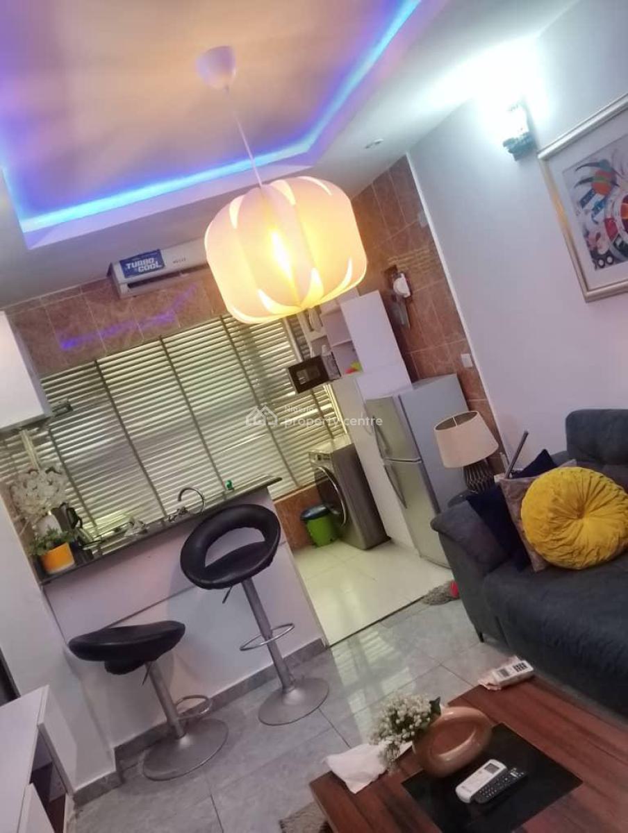 Exquisite One Room and Parlor in a Secured Estate, New Horizon 2 Estate, Ikate Lekki, Ikate, Lekki, Lagos, Mini Flat (room and Parlour) for Rent
