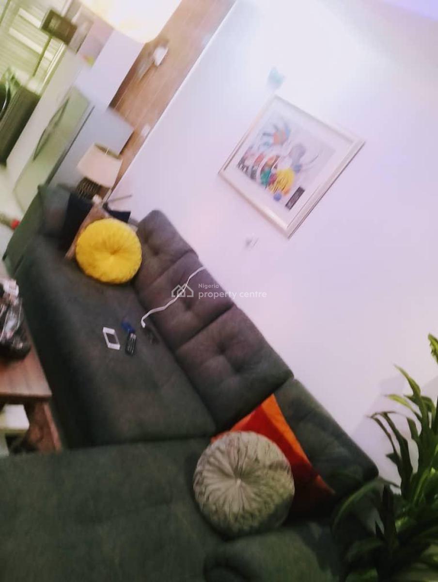 Exquisite One Room and Parlor in a Secured Estate, New Horizon 2 Estate, Ikate Lekki, Ikate, Lekki, Lagos, Mini Flat (room and Parlour) for Rent