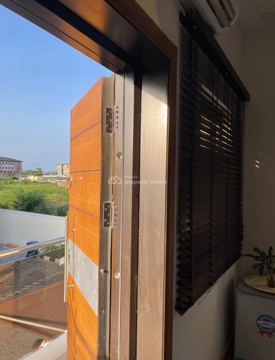 Exquisite Mini Flat Apartment, Near Lagos Business School, Sangotedo, Ajah, Lagos, Mini Flat (room and Parlour) Short Let