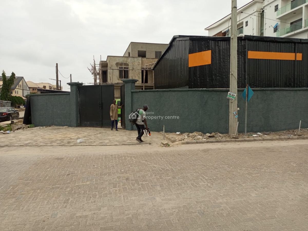 Massive Warehouse with Office in The Heart of Lekki., Qmb Builders Mart Road., Lekki Phase 1, Lekki, Lagos, Warehouse for Rent