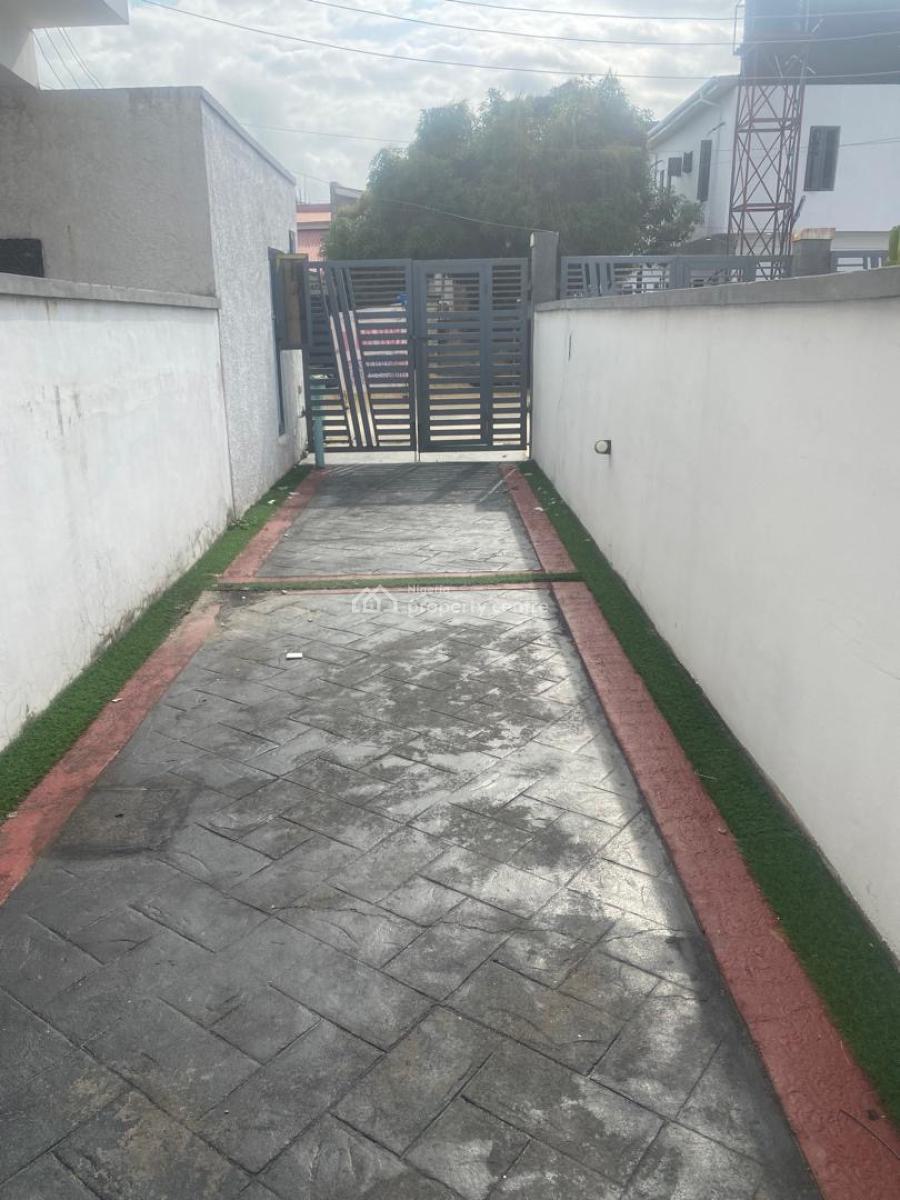 Super Ditress Newly Built 4 Bedroom Duplex Semi Detached Self Compound, Ologolo Lekki, Lekki, Lagos, Detached Duplex for Sale