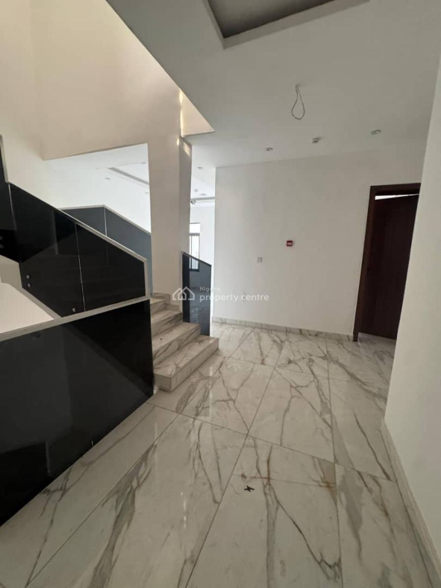 Lovely and Spacious House at Corrie Creek Estate Ikaye, Ikate Corrie Creek Estate Ikate, Ikate Elegushi, Lekki, Lagos, Detached Duplex for Sale