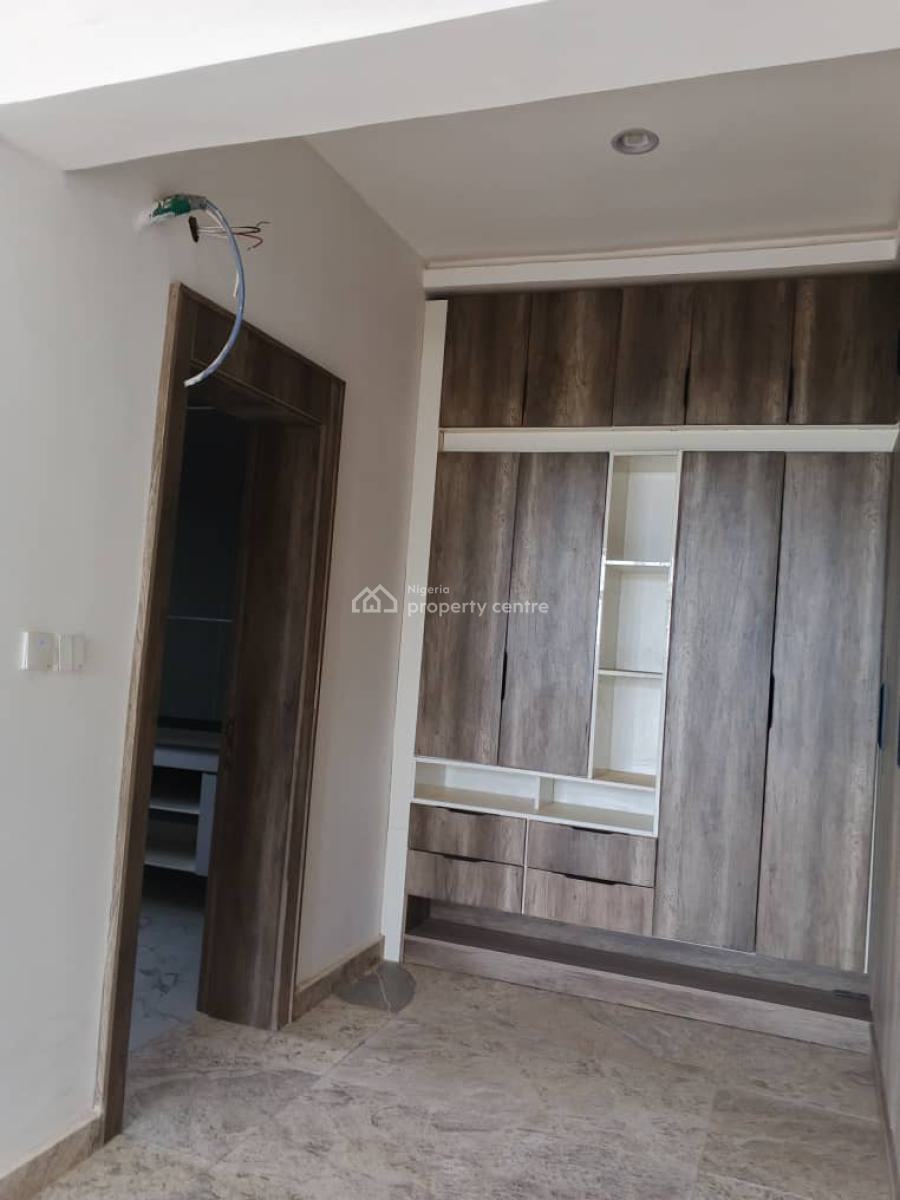 Luxury 7 Bedroom Detached Duplex, Guzape District, Abuja, Detached Duplex for Sale