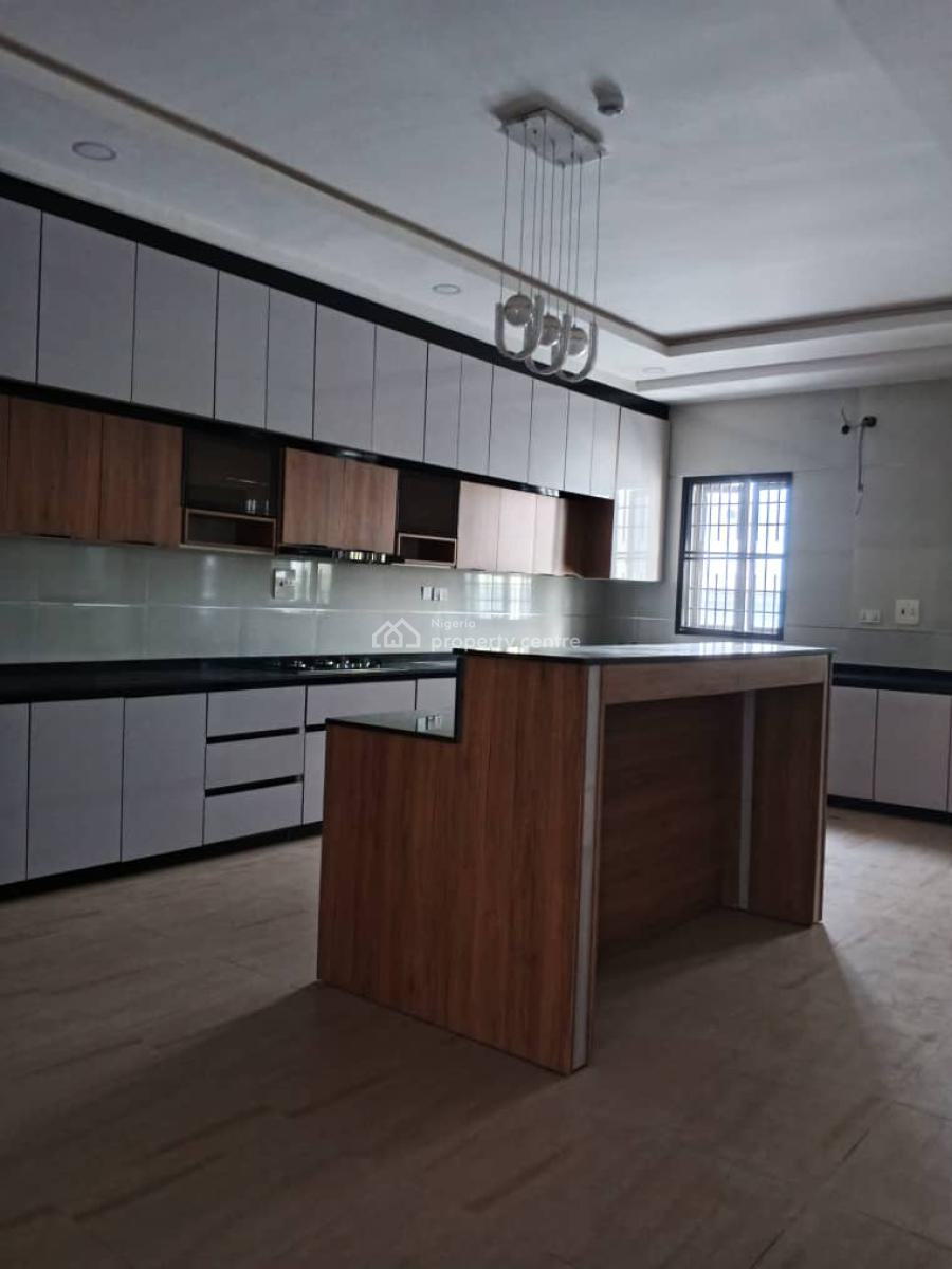 Luxury 7 Bedroom Detached Duplex, Guzape District, Abuja, Detached Duplex for Sale