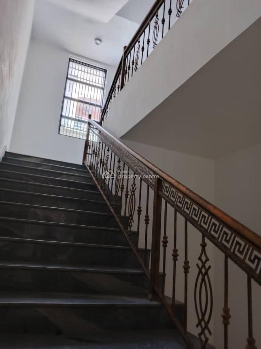 Luxury 7 Bedroom Detached Duplex, Guzape District, Abuja, Detached Duplex for Sale