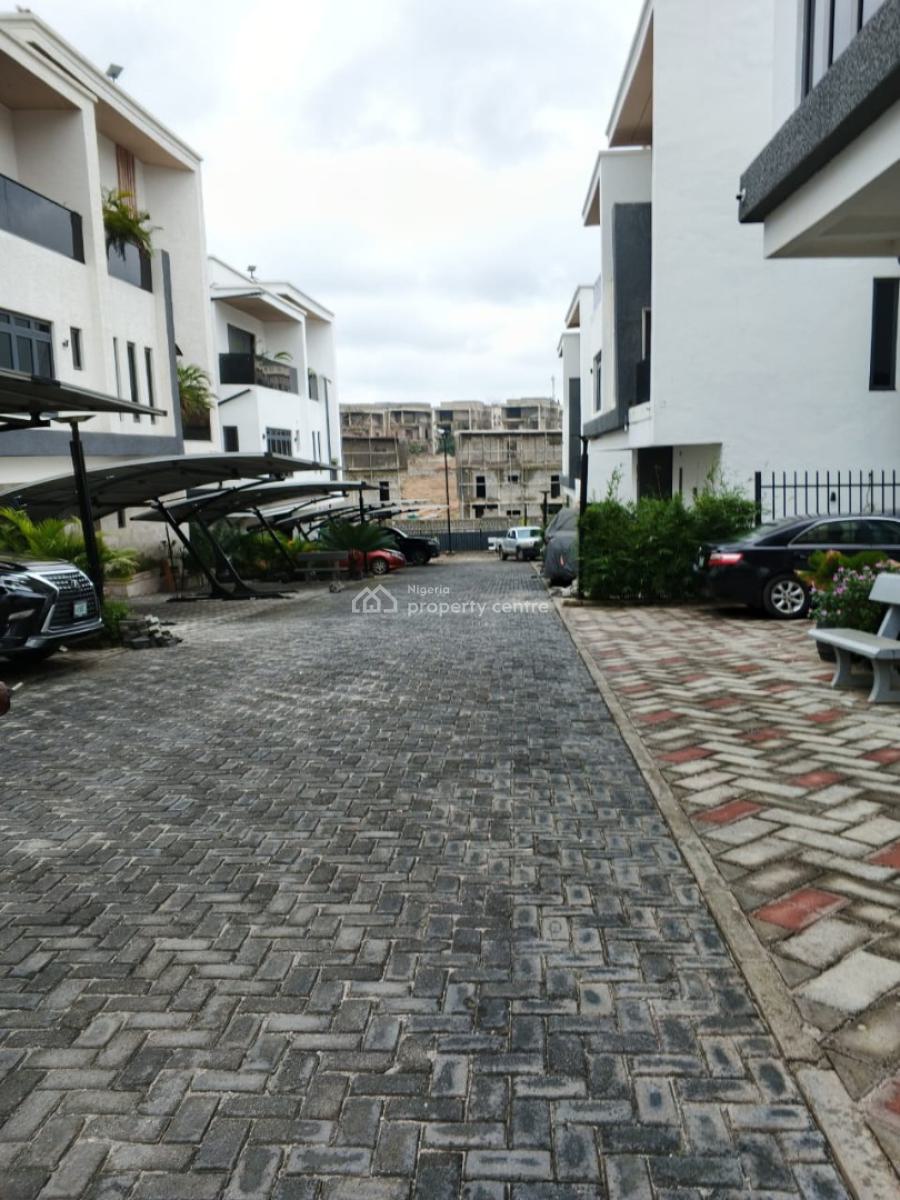 Luxury 4 Bedroom Terraced Duplex Wit Bq, Guzape District, Abuja, Terraced Duplex for Sale