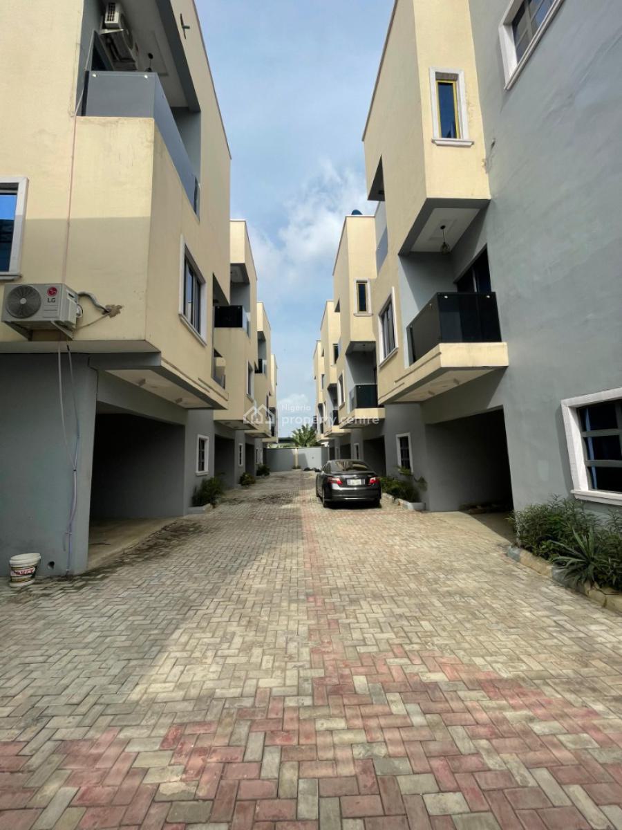 Elegant 3 Bedroom Terrace Duplex Plus Garage & a Room Bq, Yaba, Lagos, Terraced Duplex for Sale