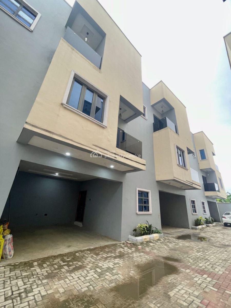 Elegant 3 Bedroom Terrace Duplex Plus Garage & a Room Bq, Yaba, Lagos, Terraced Duplex for Sale