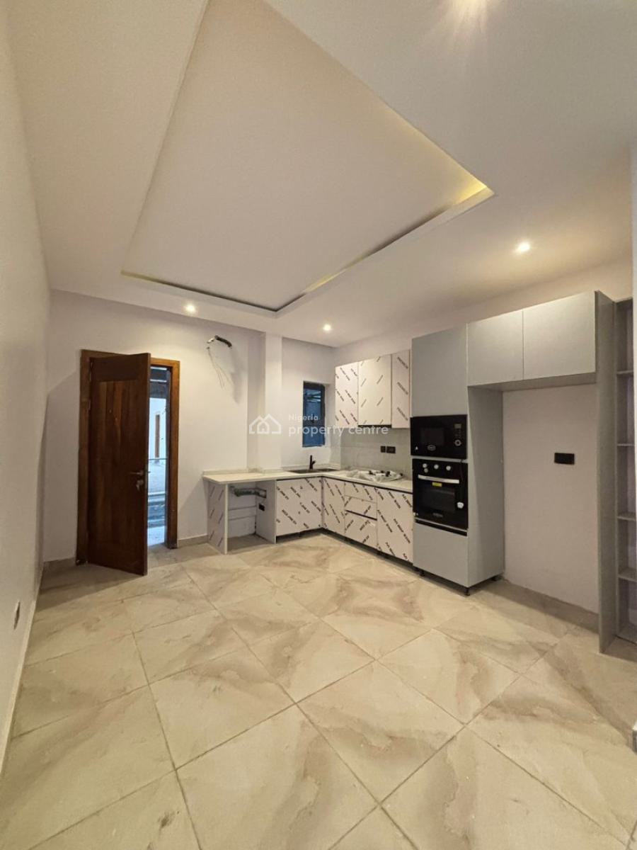 Luxury 2 Bedroom Maisonette Suitable for Investment & Personal Use, Lekki Phase 1, Lekki, Lagos, Block of Flats for Sale