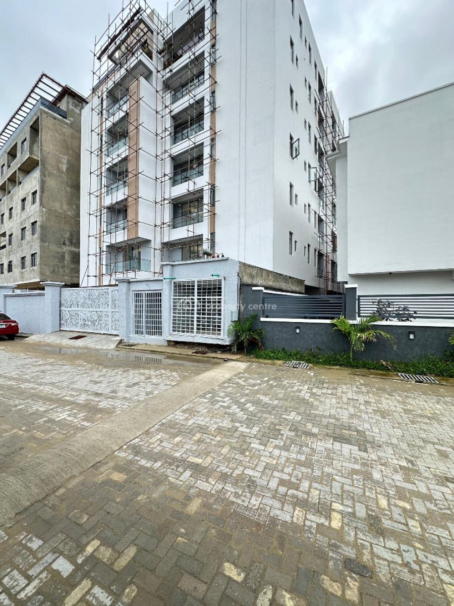 Gorgeous 2 Bedroom Apartment with Elevator and Gym, Lekki Phase 1, Lekki, Lagos, Flat / Apartment for Sale