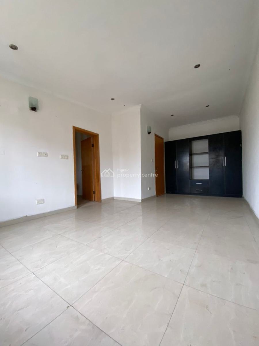 Standard and Spacious Studio Apartment, Ikate, Ikate, Lekki, Lagos, Flat / Apartment for Rent