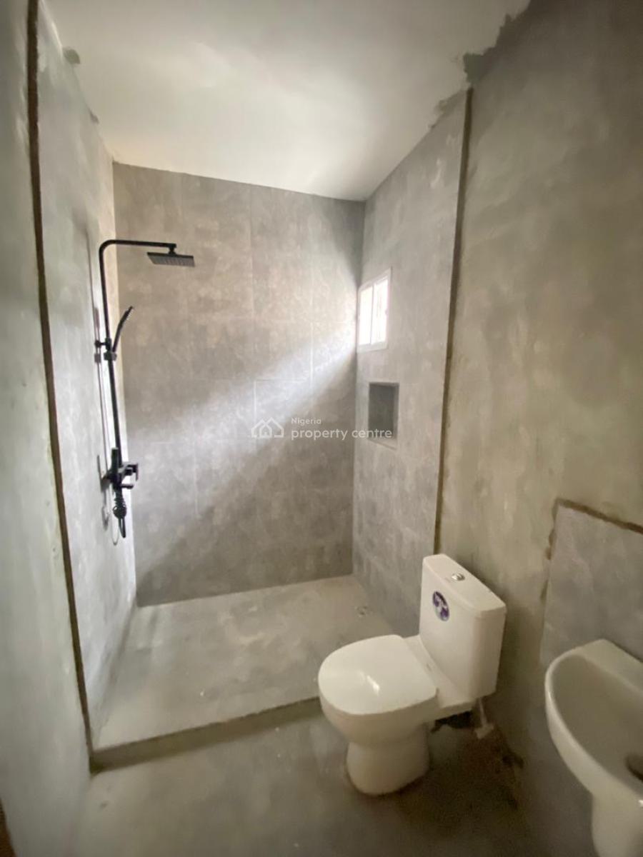 a Luxurious 2 Bedroom Apartment with Communal Pool & Elevator, Ikate, Ikate, Lekki, Lagos, Block of Flats for Sale
