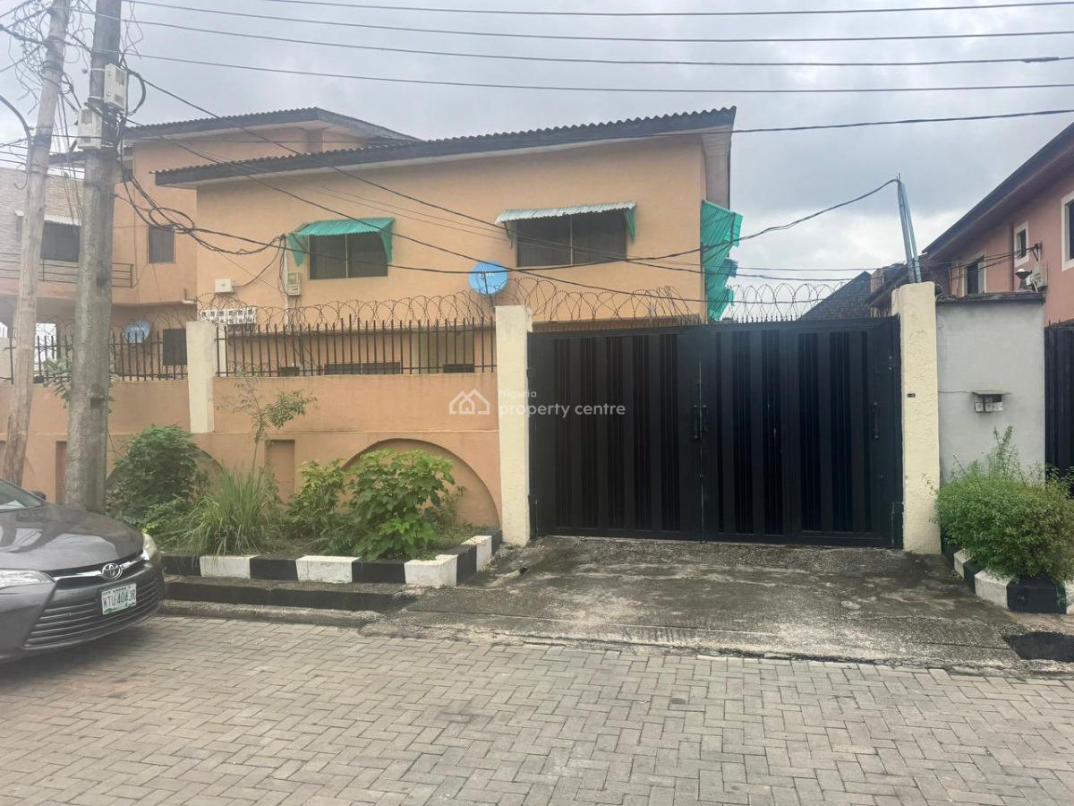 Well Maintained 4bedroom Semi -detached Duplex, Omole Phase 2, Ikeja, Lagos, House for Sale