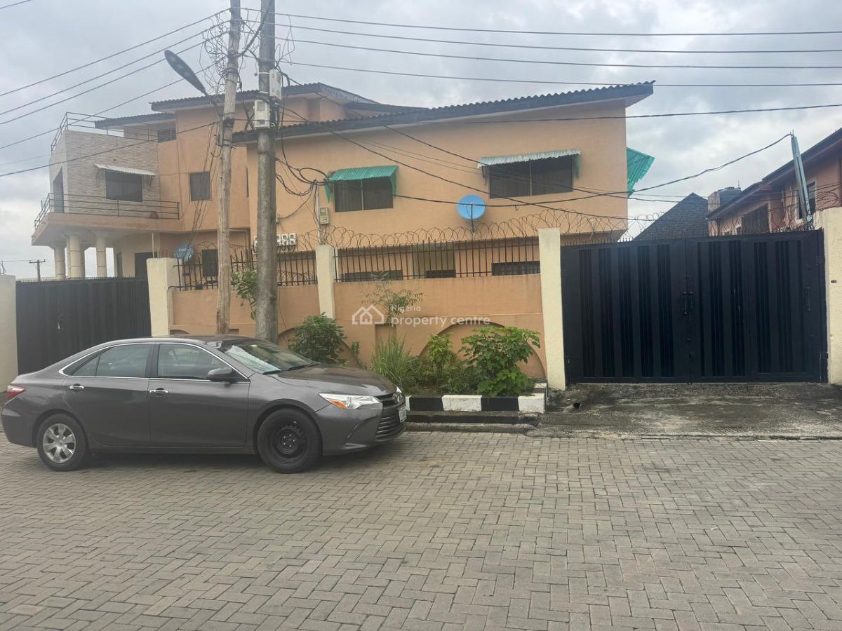 Well Maintained 4bedroom Semi -detached Duplex, Omole Phase 2, Ikeja, Lagos, House for Sale