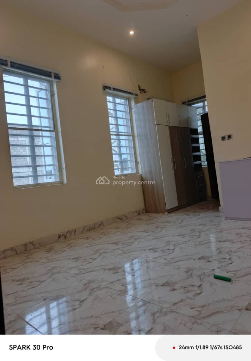 Semi Master En-suite with Open Plan Kitchenette., Harrison Drive, Ikota, Lekki, Lagos, Self Contain (single Rooms) for Rent