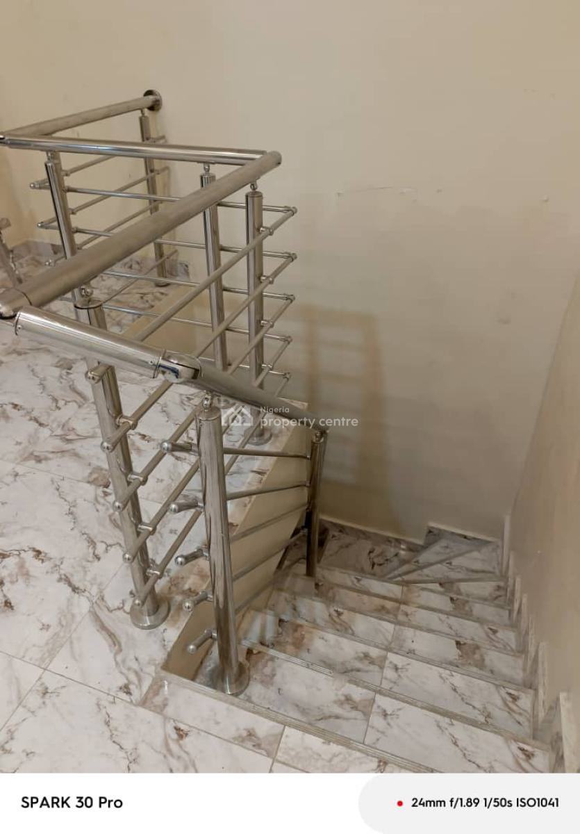 Semi Master En-suite with Open Plan Kitchenette., Harrison Drive, Ikota, Lekki, Lagos, Self Contain (single Rooms) for Rent