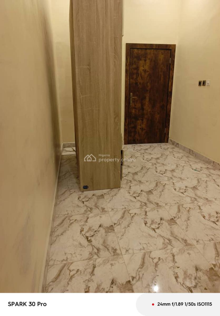 Semi Master En-suite with Open Plan Kitchenette., Harrison Drive, Ikota, Lekki, Lagos, Self Contain (single Rooms) for Rent