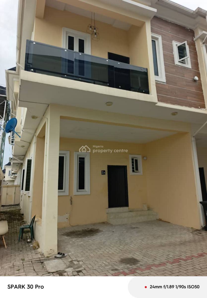 Semi Master En-suite with Open Plan Kitchenette., Harrison Drive, Ikota, Lekki, Lagos, Self Contain (single Rooms) for Rent