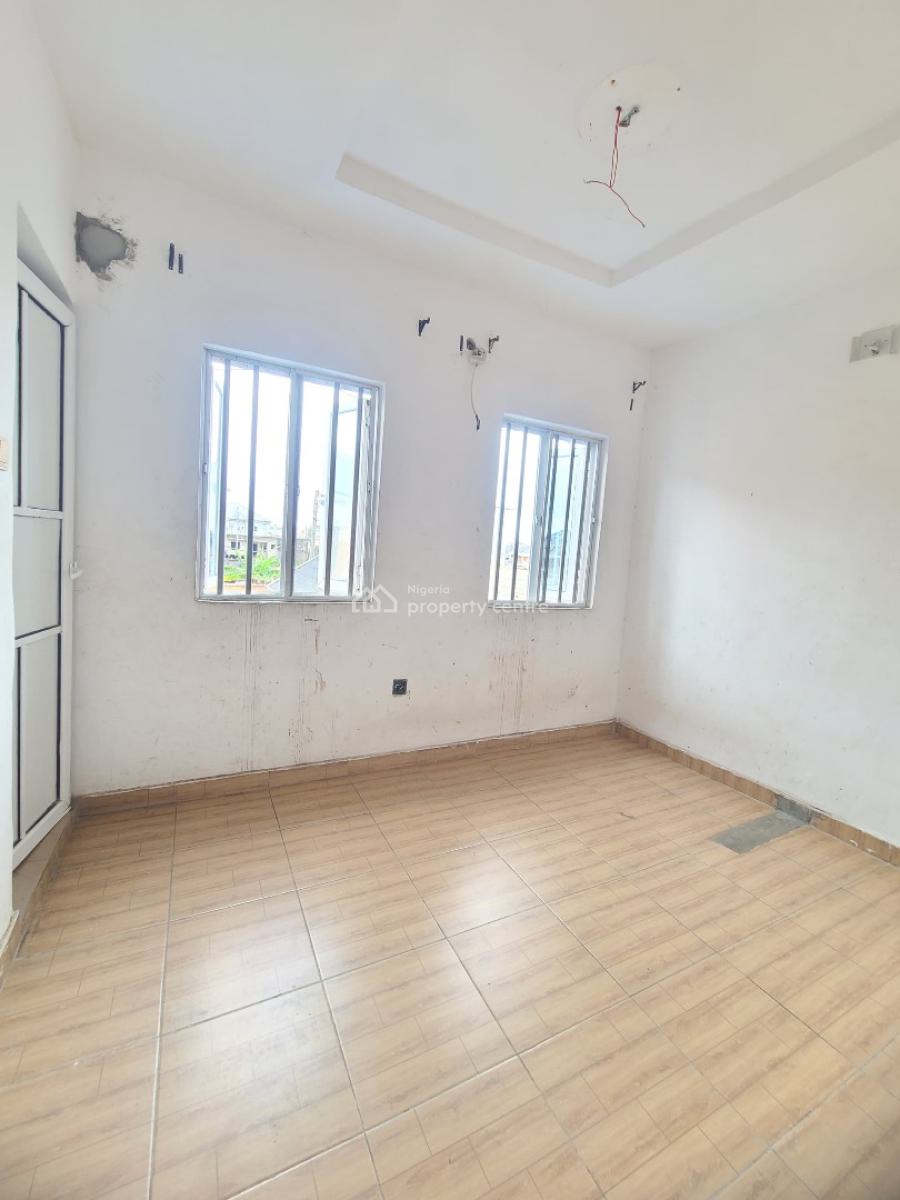 Clean and Spacious 3 Bedroom Terrace Duplex, Harmony Estate Langbasa, Ajah, Lagos, Terraced Duplex for Rent