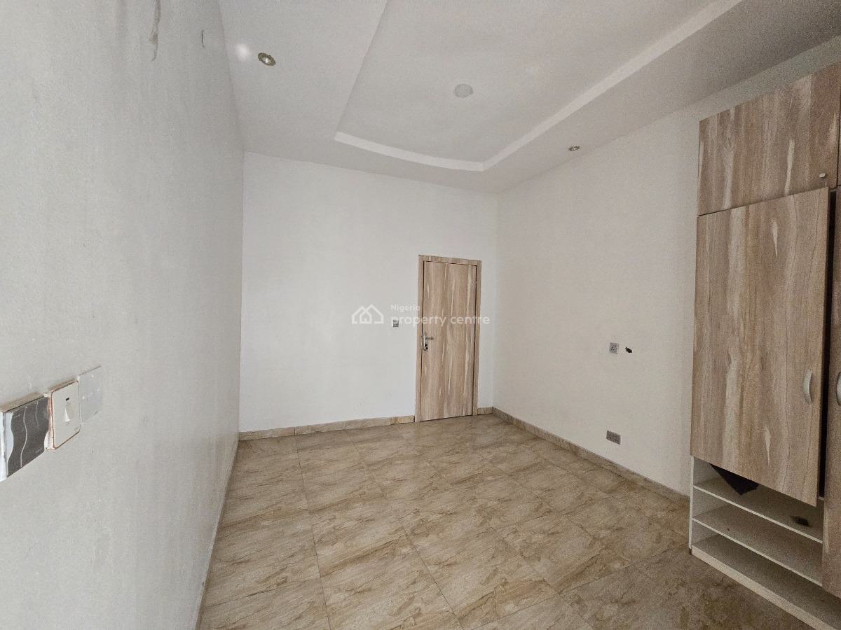 Nicely Finished and Well Located Serviced 4 Bedroom Terrace Duplex, Riverside Estate, Chevron Toll Gate, Lekki, Lagos, Terraced Duplex for Sale