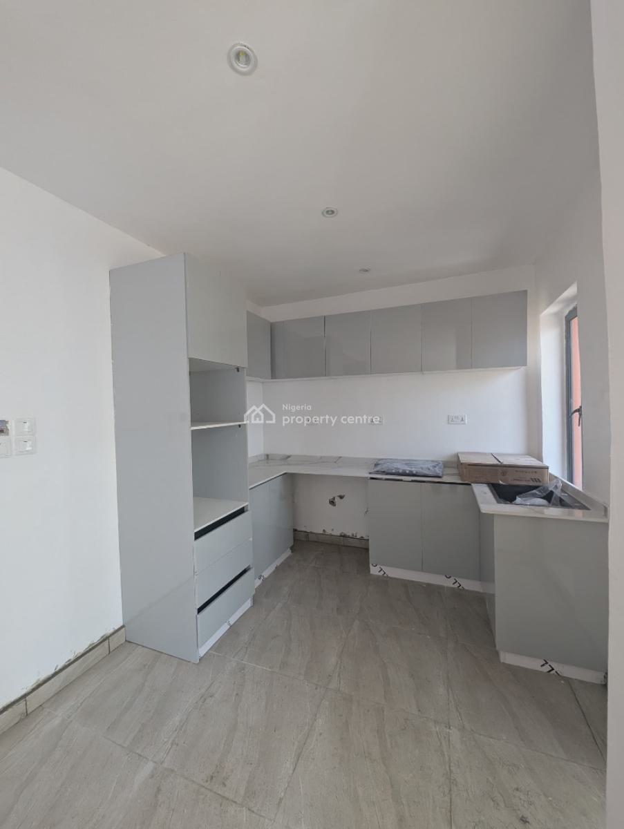 Newly Built Luxury 2 Bedroom Apartment, Freedom Way, Lekki Phase 1, Lekki, Lagos, Flat / Apartment for Sale