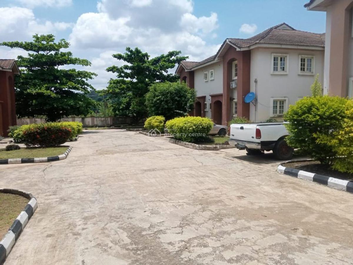 Semi Detached 4 Bedroom Duplex in a Gra Ibadan, Almond Court,agodi Gra Ibadan, Agodi, Ibadan, Oyo, Semi-detached Duplex for Sale