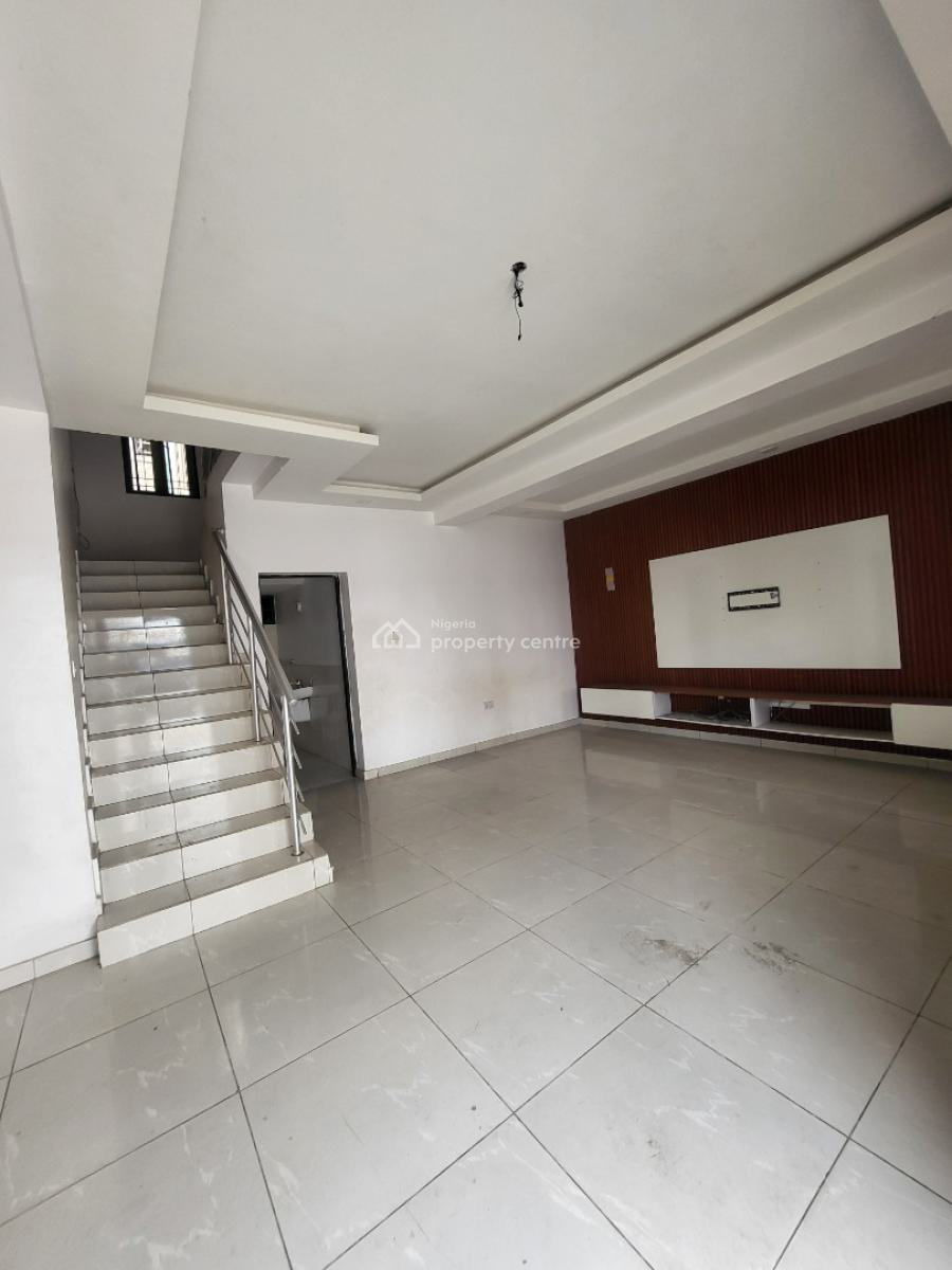 Specious Well Built Distress 3bedroom Terrace Duplex with Bq, Orchid Road Lekki Lagos, Lekki, Lagos, Terraced Duplex for Sale