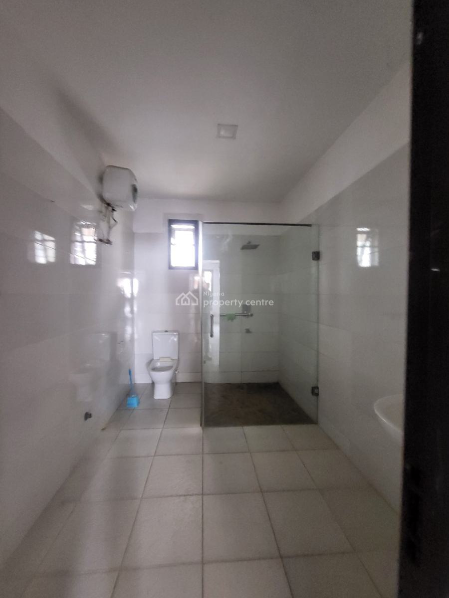 Specious Well Built Distress 3bedroom Terrace Duplex with Bq, Orchid Road Lekki Lagos, Lekki, Lagos, Terraced Duplex for Sale