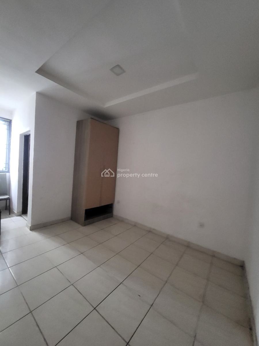 Specious Well Built Distress 3bedroom Terrace Duplex with Bq, Orchid Road Lekki Lagos, Lekki, Lagos, Terraced Duplex for Sale