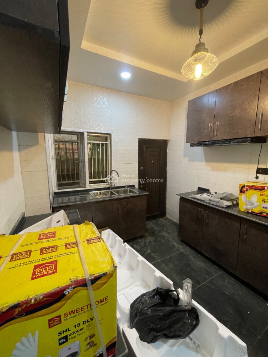 Luxury 3 Bedroom with Excellent Finishing, By Family Worship Center, Wuye, Abuja, Flat / Apartment for Rent