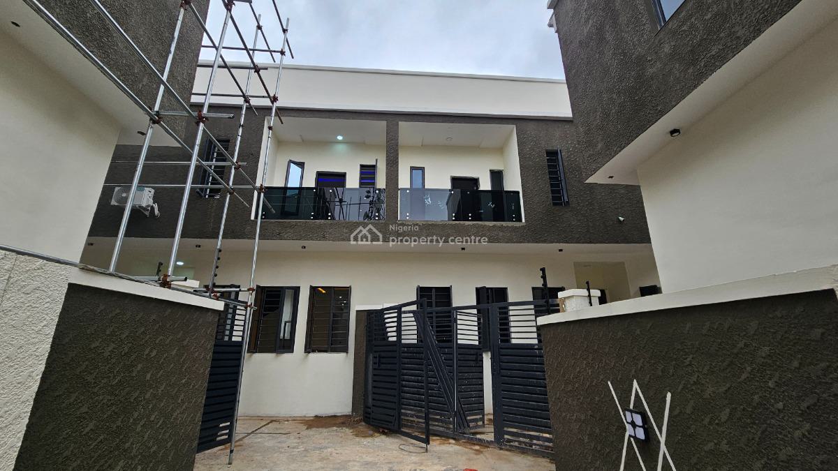 Vibrant 4 Bedroom Semi-detached Duplex with a Bq, Omole Phase 2, Ikeja, Lagos, Semi-detached Duplex for Sale